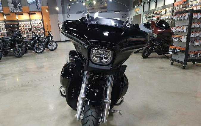 2025 Harley-Davidson® FLHXU - Street Glide® Ultra