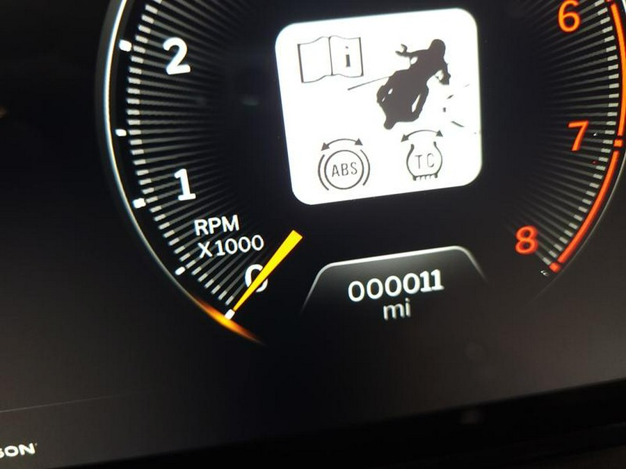 2025 Harley-Davidson® FLHXU - Street Glide® Ultra