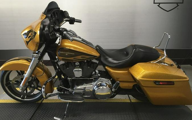 2015 Harley-Davidson® FLHX - Street Glide®
