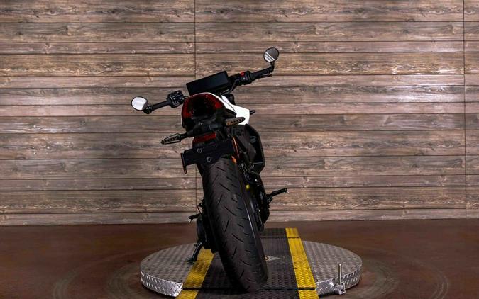 2025 Pulse Carbon Black - Can-Am