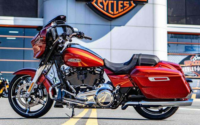 FLHX 2024 Street Glide®