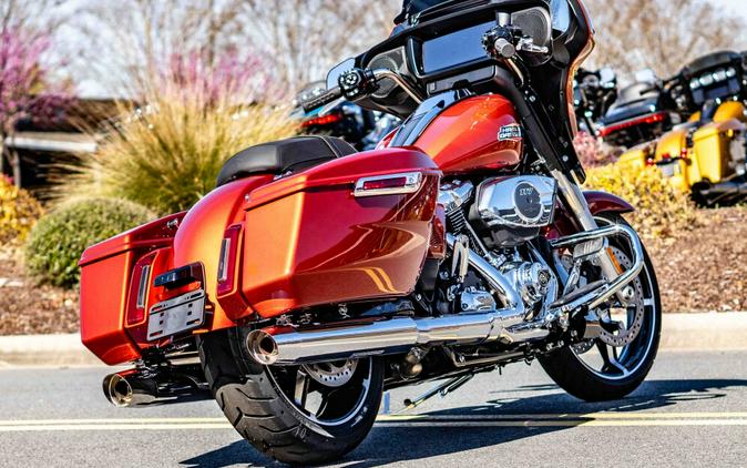 FLHX 2024 Street Glide®