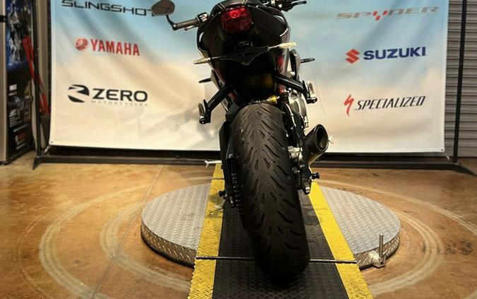 2022 Triumph Street Triple RS Silver Ice