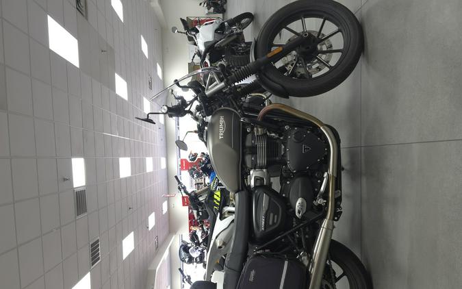 2022 Triumph Street Twin