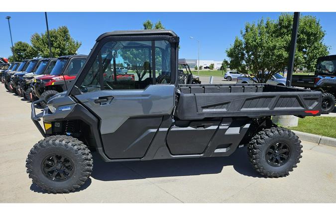 2024 Can-Am Defender PRO Limited HD10