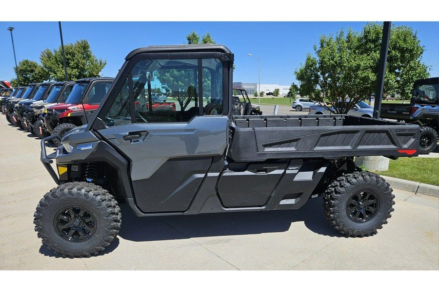 2024 Can-Am Defender PRO Limited HD10