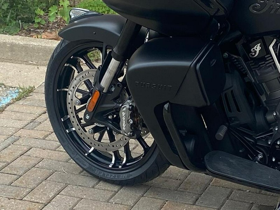 2025 Indian Motorcycle® Pursuit® Dark Horse® Black Smoke