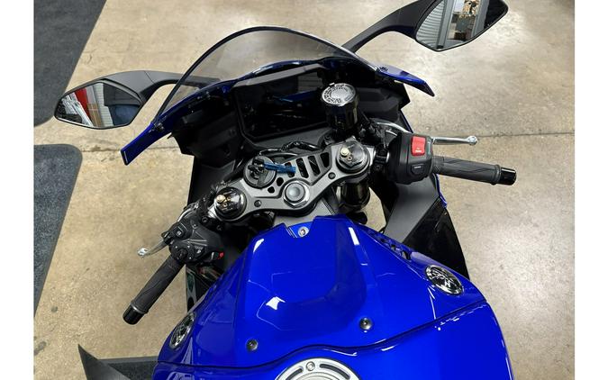 2025 Yamaha YZF R9
