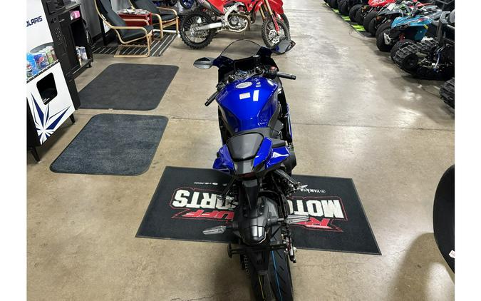 2025 Yamaha YZF R9