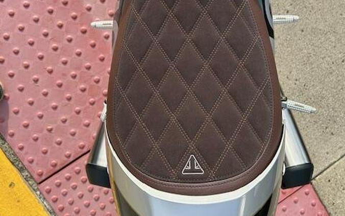 2027 Triumph SPEED TWIN 1200 CAFE RACER