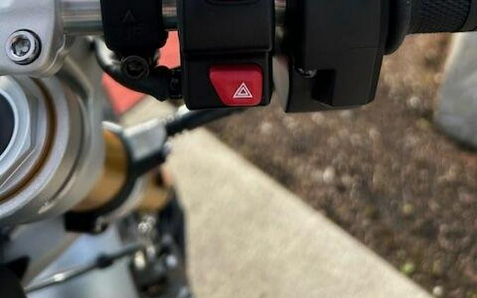 2027 Triumph SPEED TWIN 1200 CAFE RACER