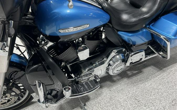 2011 Harley-Davidson Touring FLHTK - Electra Glide Ultra Limited