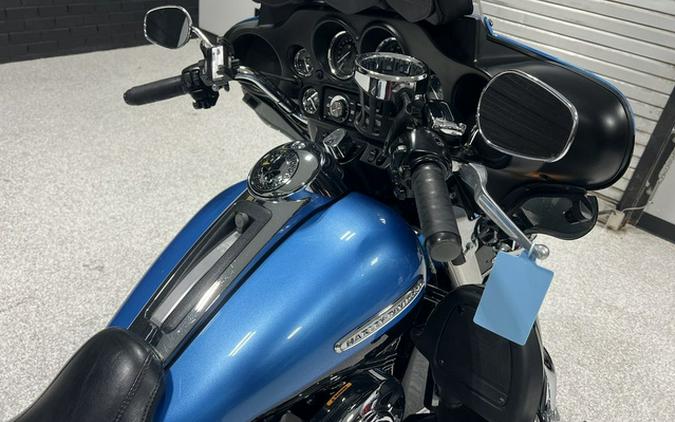 2011 Harley-Davidson Touring FLHTK - Electra Glide Ultra Limited