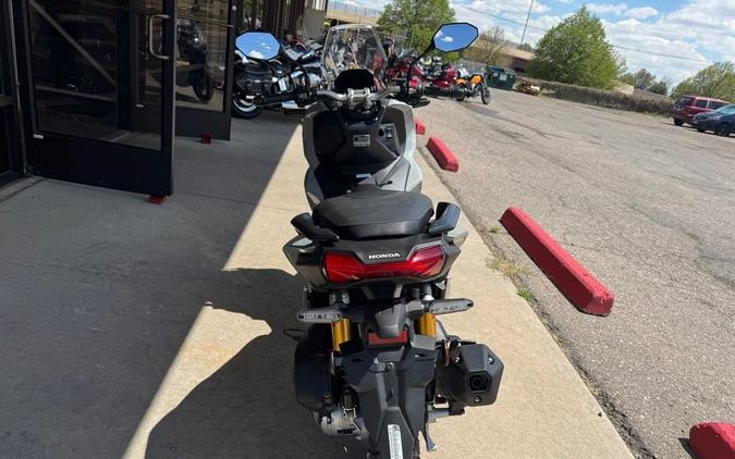 2026 ADV160 - Honda