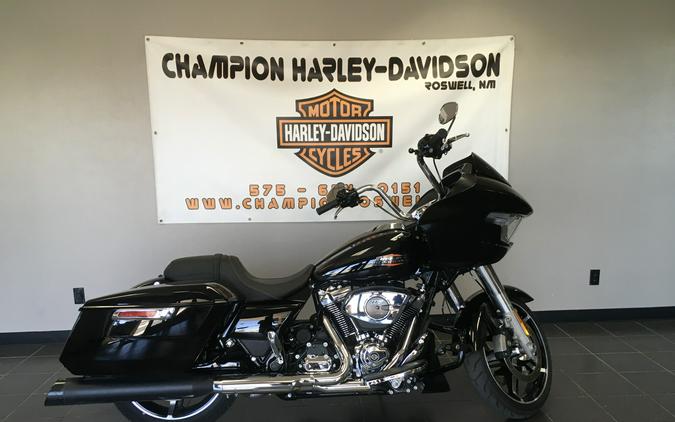 Road Glide®