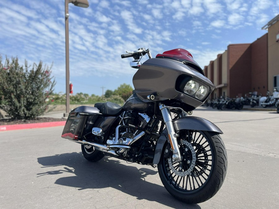 2016 Harley-Davidson® FLTRX Road Glide® Charcoal Pearl 619601