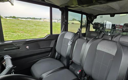 2026 Can-Am Defender MAX Limited HD11
