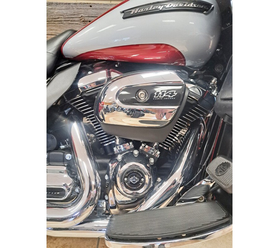 2019 Harley-Davidson Road Glide Ultra Wicked Red/Barracuda Silver