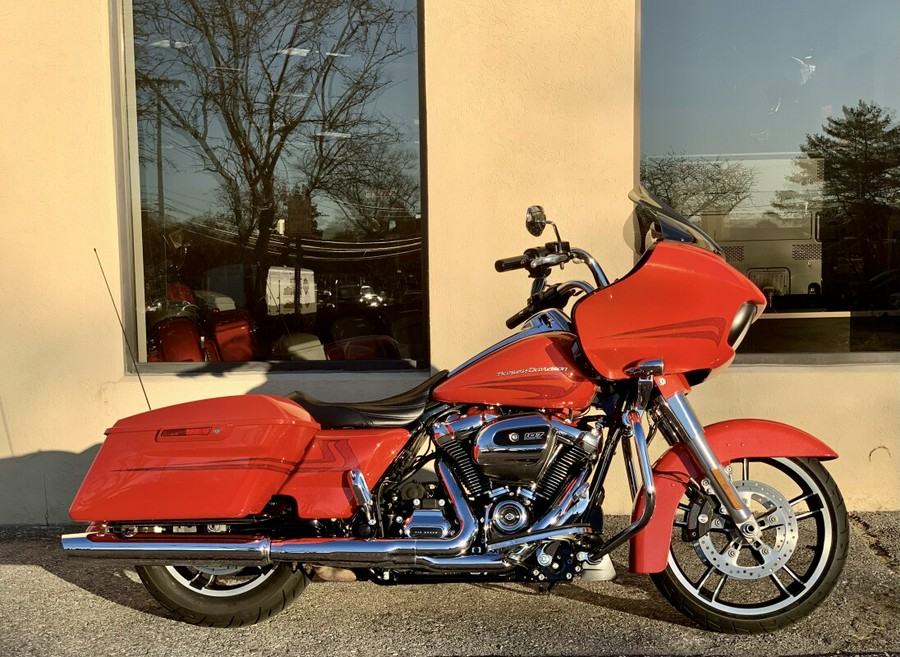 2017 Harley-Davidson Road Glide Special FLTRXS