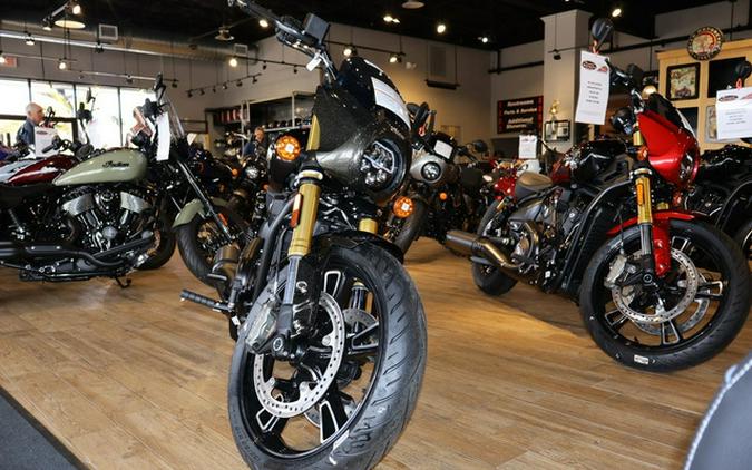 2026 Indian 101 Scout Black Crystal With Super Graphite