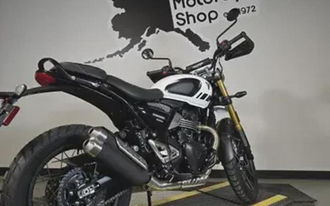 2026 Triumph SCRAMBLER 400 XC