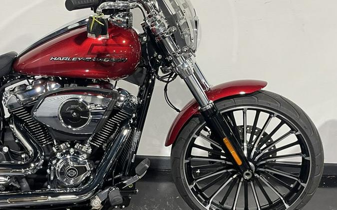 2025 Harley-Davidson Softail FXBR - Breakout