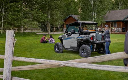 2027 Polaris GENERAL® 1000 Sport