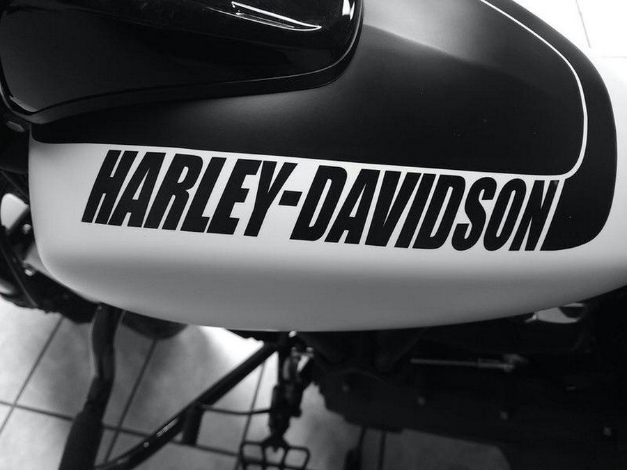 2018 Harley-Davidson® FXFBS - Softail® Fat Bob® 114