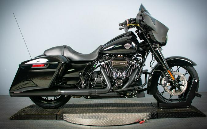 2023 Harley-Davidson Street Glide Special