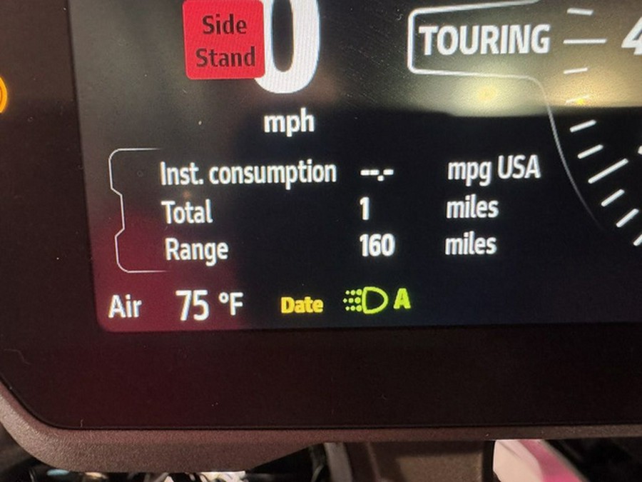 2025 Ducati Multistrada V4 S Travel & Radar Iceberg White