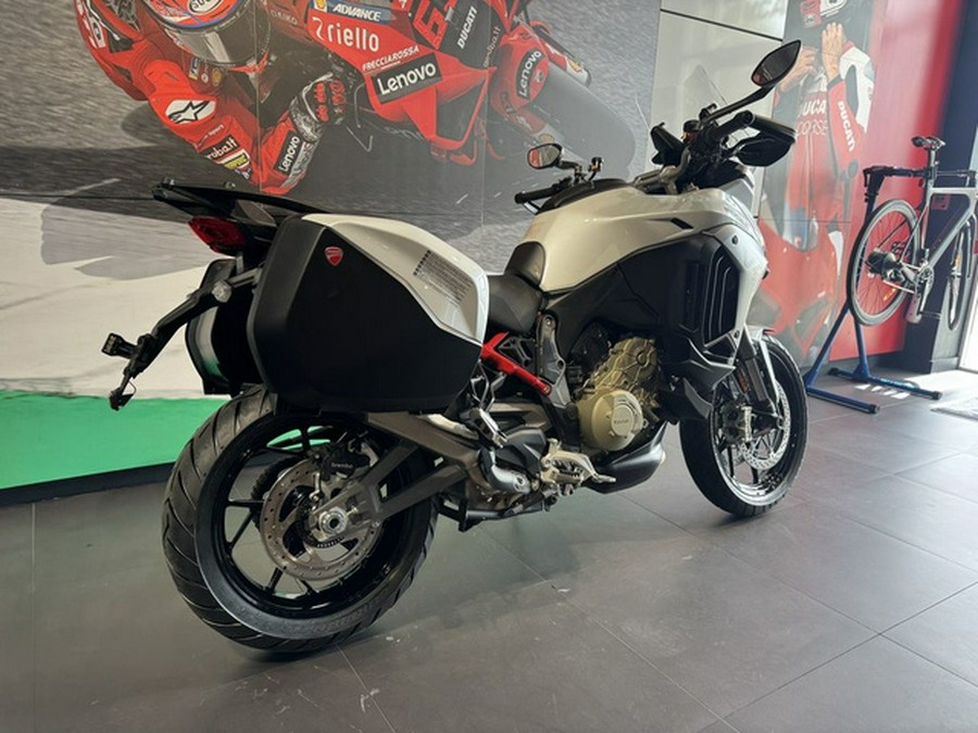 2025 Ducati Multistrada V4 S Travel & Radar Iceberg White