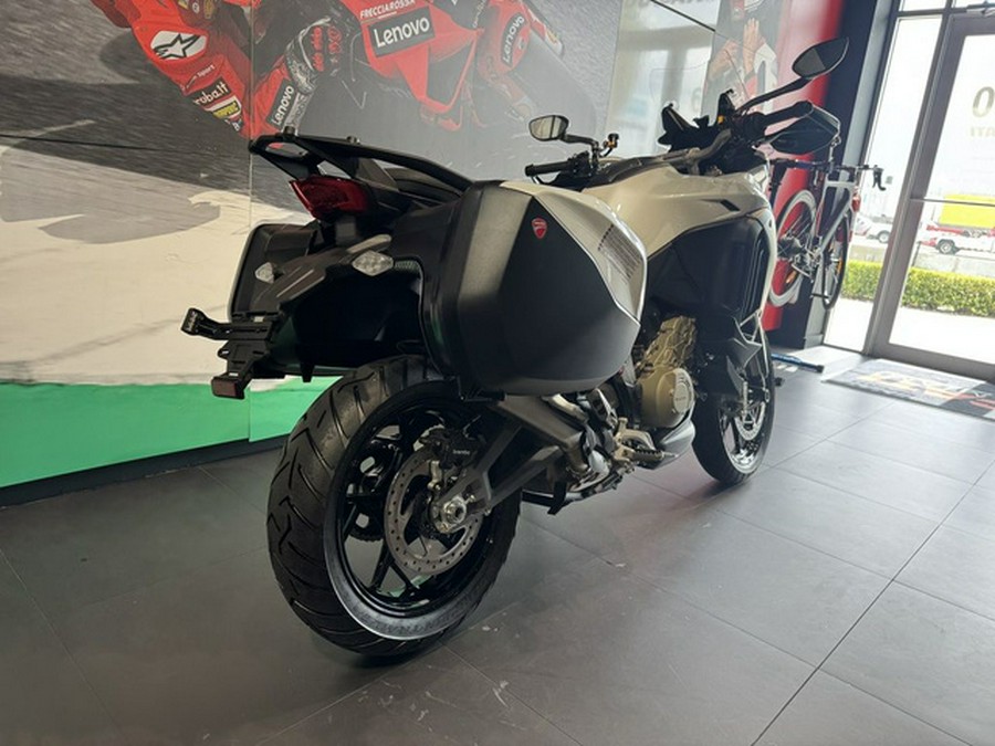 2025 Ducati Multistrada V4 S Travel & Radar Iceberg White
