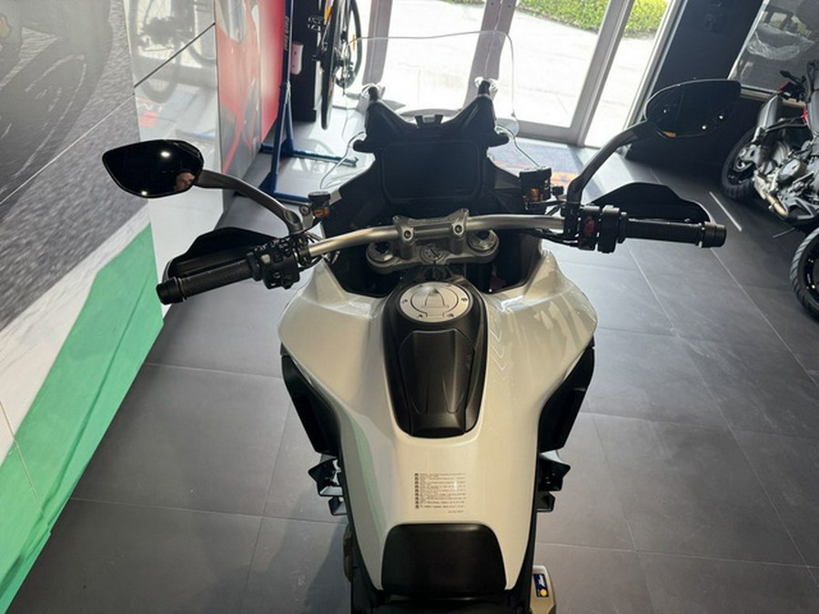 2025 Ducati Multistrada V4 S Travel & Radar Iceberg White