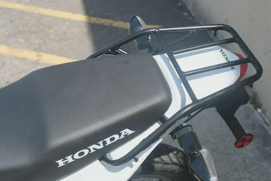 2025 HONDA XR150L