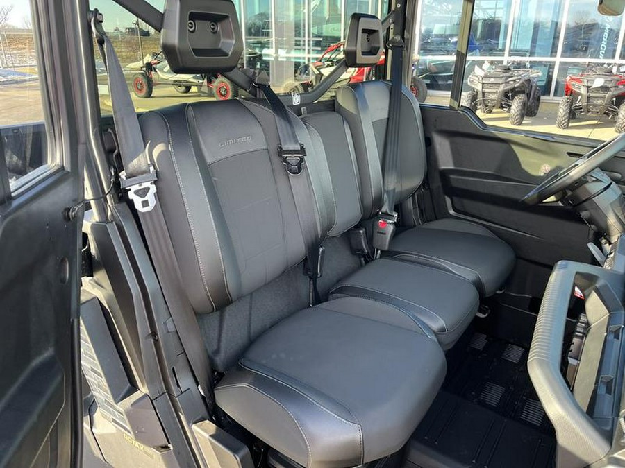 2026 Can-Am® Defender Limited HD11 Desert Tan & Carbon Black