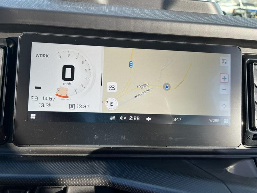 2026 Can-Am® Defender Limited HD11 Desert Tan & Carbon Black