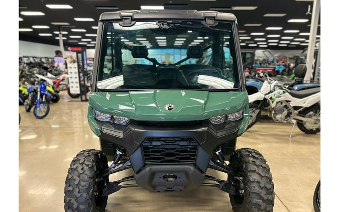 2026 Can-Am DEFENDER DPS CAB HD9