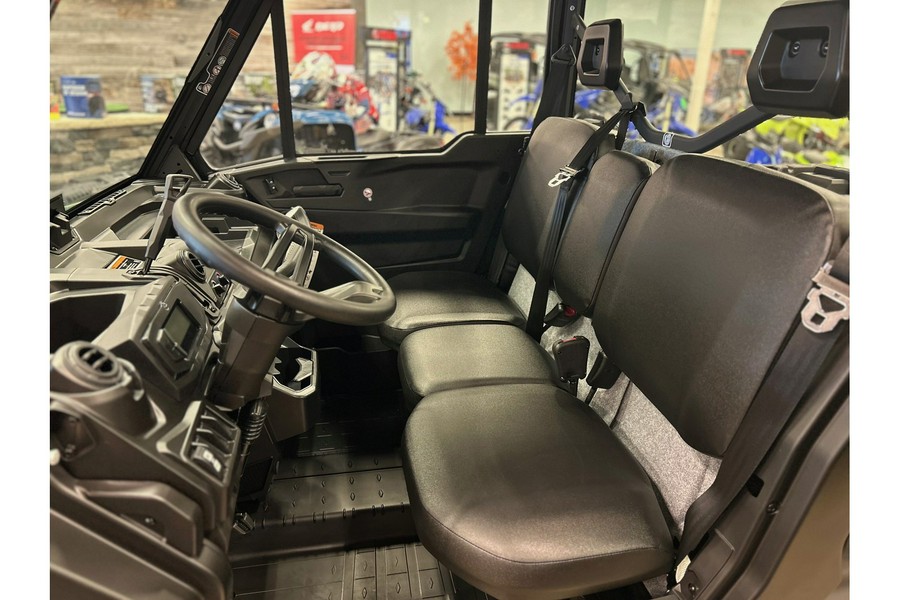 2026 Can-Am DEFENDER DPS CAB HD9