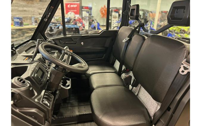 2026 Can-Am DEFENDER DPS CAB HD9