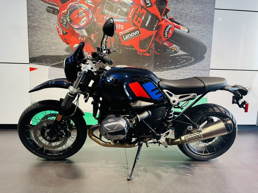 2022 BMW R nineT Urban GS Imperial Blue Metallic