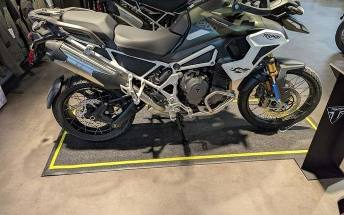 2025 Triumph Tiger 1200 Rally Pro