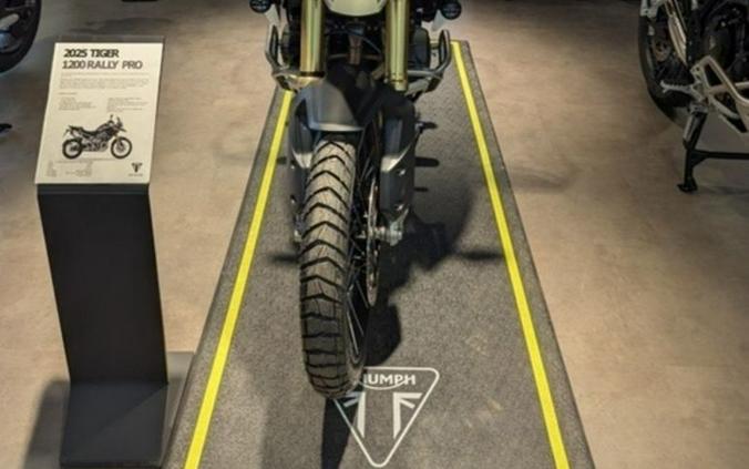 2025 Triumph Tiger 1200 Rally Pro