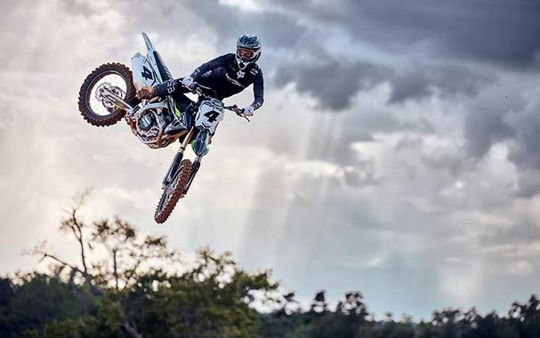 2025 Triumph TF 450X-RC Edition