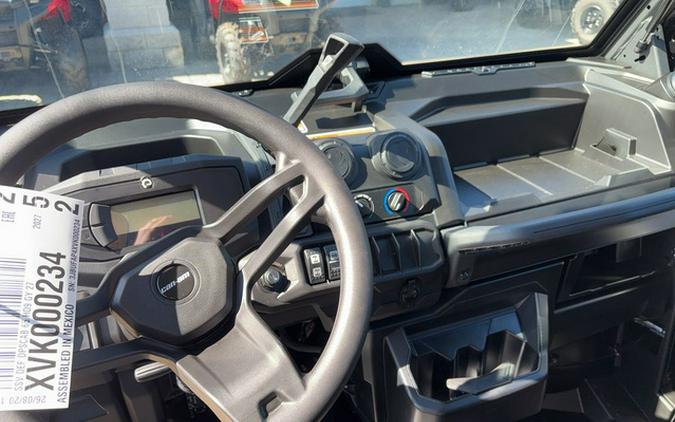 2027 Can-AM Defender DPS CAB HD9 Dolomite Grey