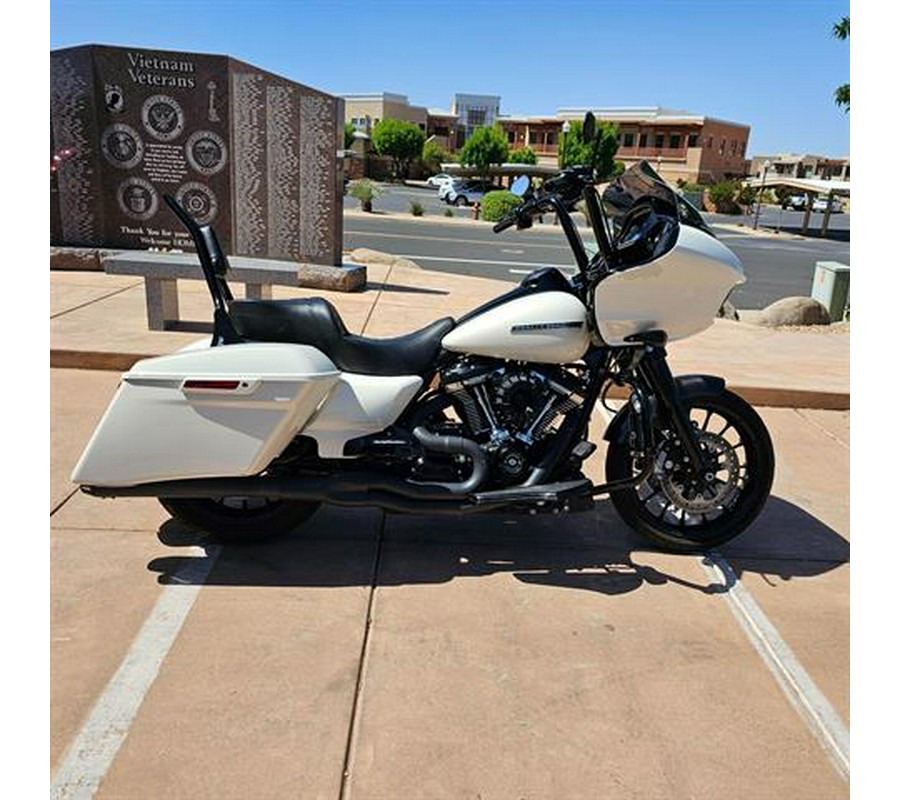 2018 Harley-Davidson Road Glide® Special