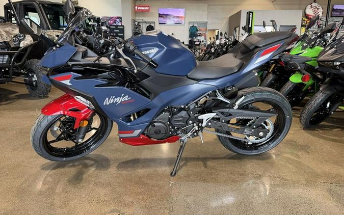 2026 Kawasaki Ninja 500 ABS Metallic Matte Twilight Blue ABS