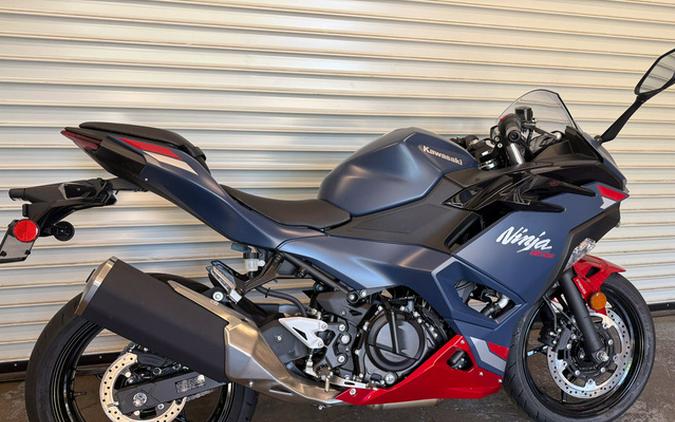 2026 Kawasaki Ninja 500 ABS Metallic Matte Twilight Blue ABS