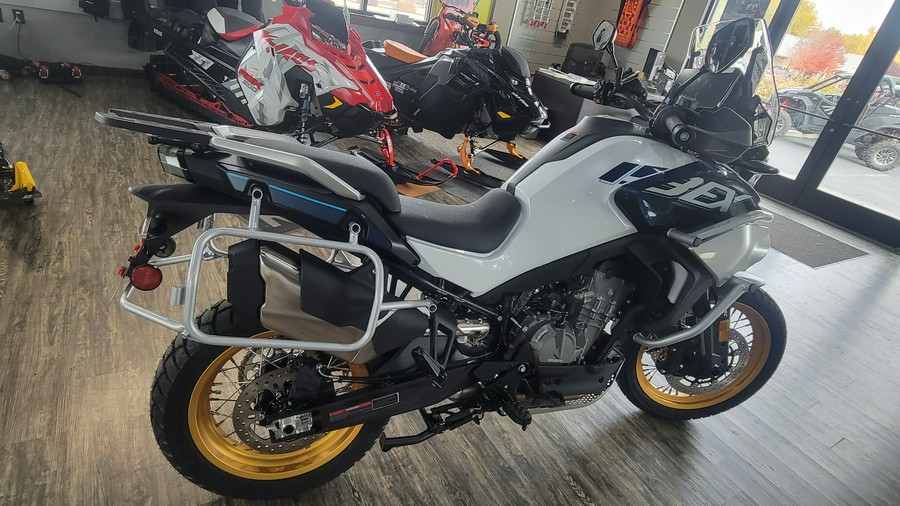 2026 CFMOTO Ibex 800 E