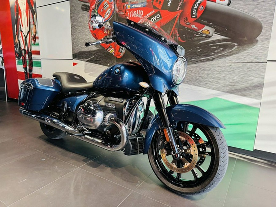 2023 BMW R 18 B Gravity Blue Metallic