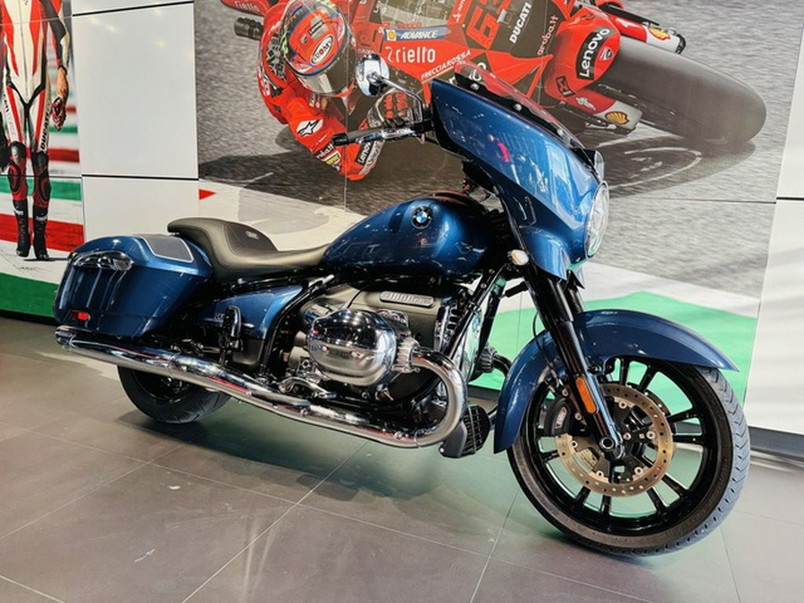 2023 BMW R 18 B Gravity Blue Metallic